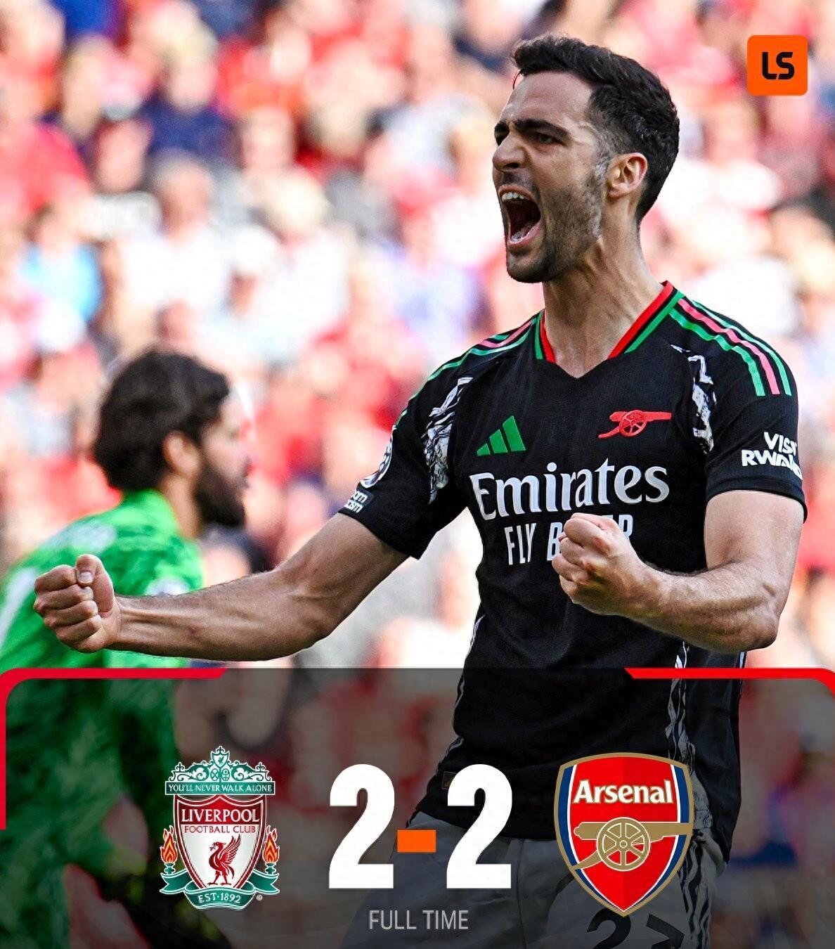 官网入口包含赛地聚焦：欧冠转会期热度飙升，曼联临场应变，气氛紧张，阵容厚度经受考验的词条