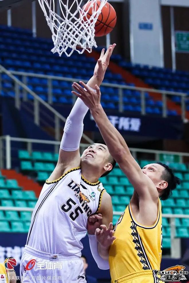 开云体育关于NBA总决赛赛程吃紧，辽宁本钢集结日队长鼓劲，话题不断，更衣室氛围转暖的信息